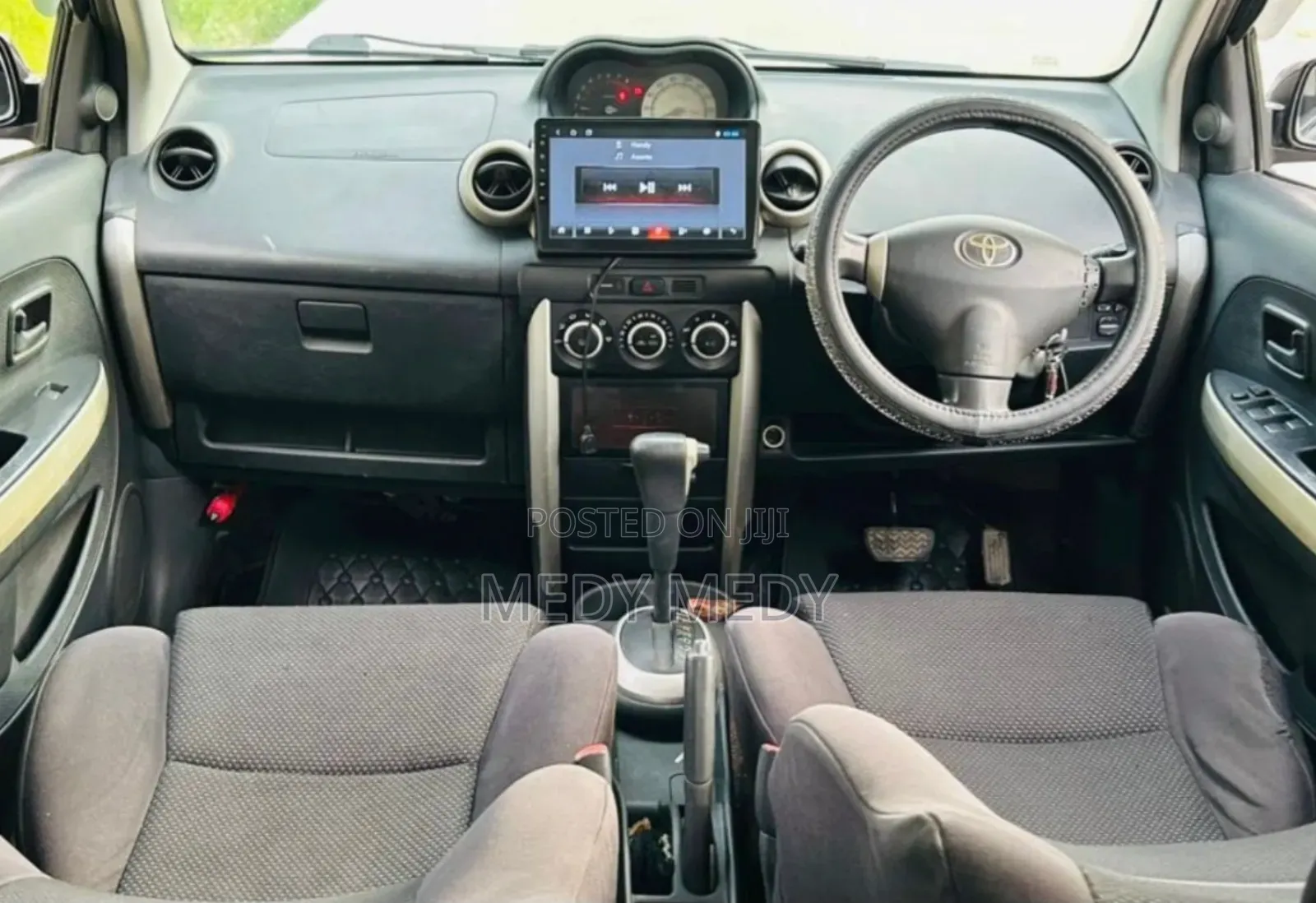 Toyota IST 2004 Black