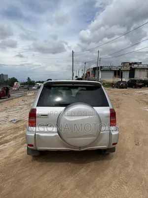 Toyota RAV4 2.0 2005 Silver