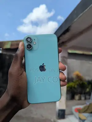 Apple iPhone 11 64 GB Blue