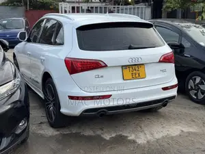 Audi Q5 2011 White