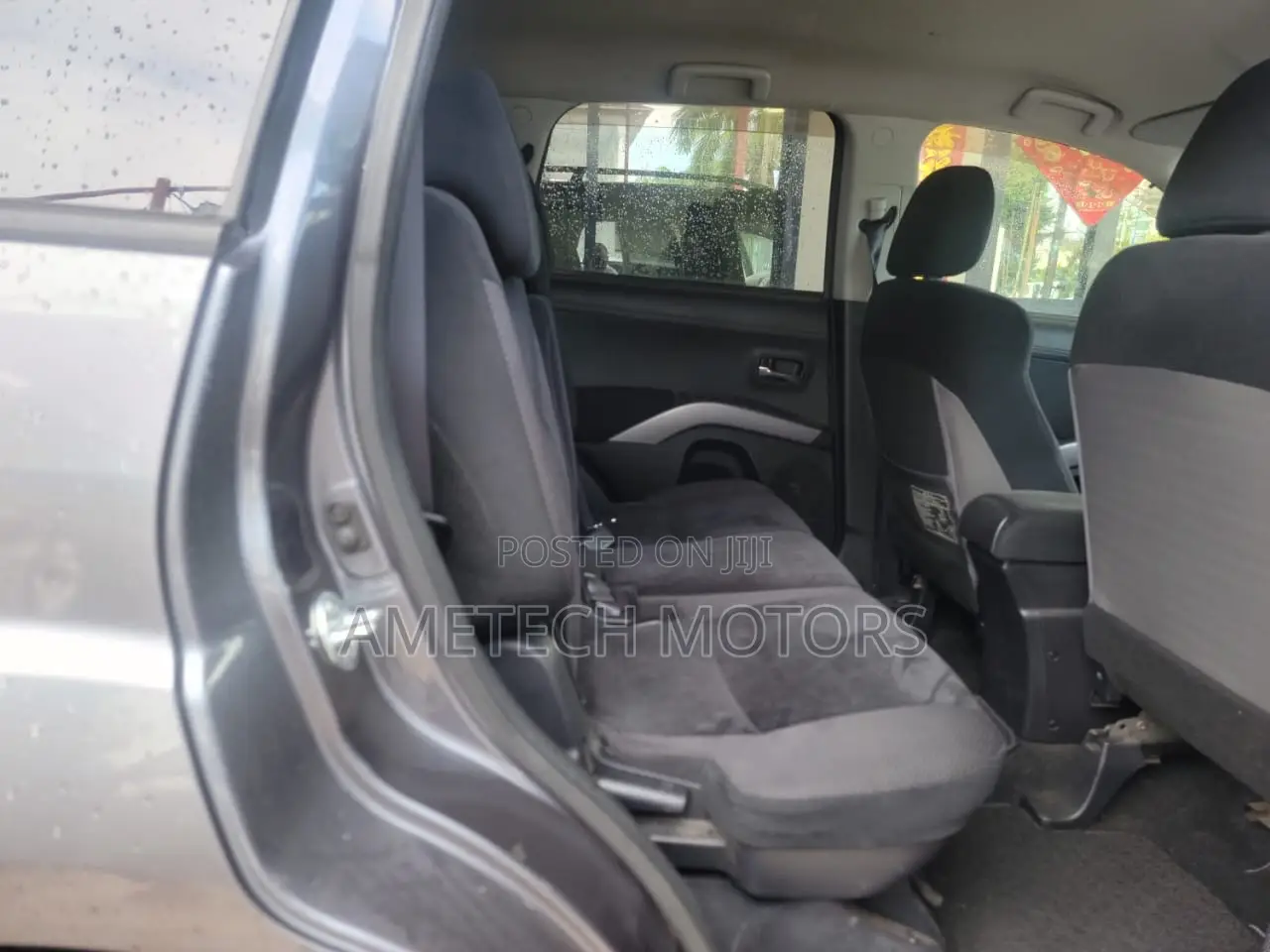 Mitsubishi Outlander 2010 Gray
