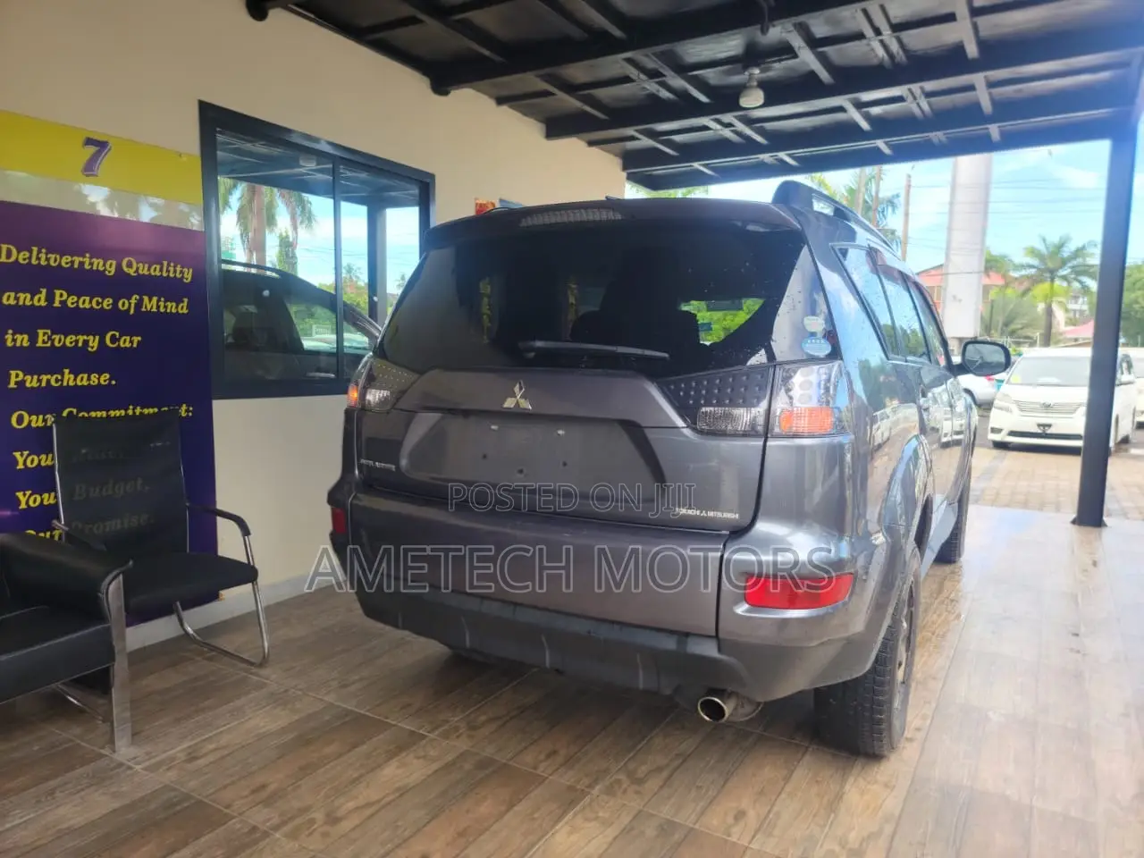 Mitsubishi Outlander 2010 Gray