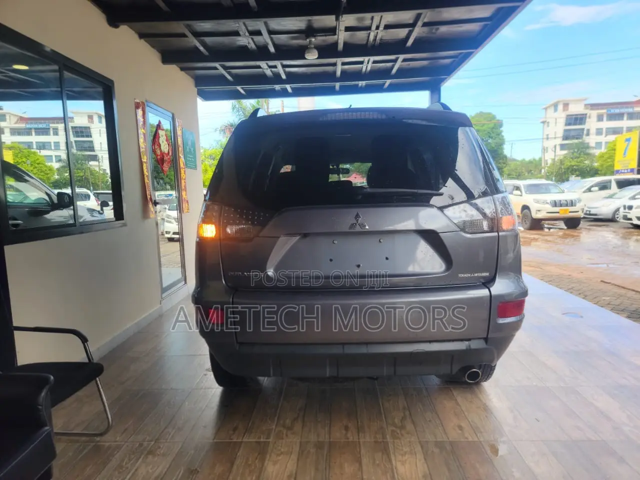 Mitsubishi Outlander 2010 Gray