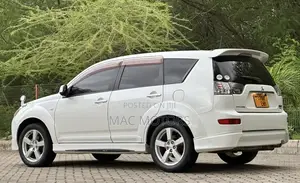 Mitsubishi Outlander 2008 White