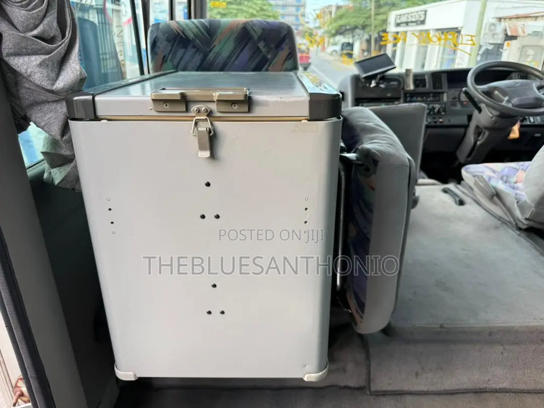 Nissan Civilian 2002 White