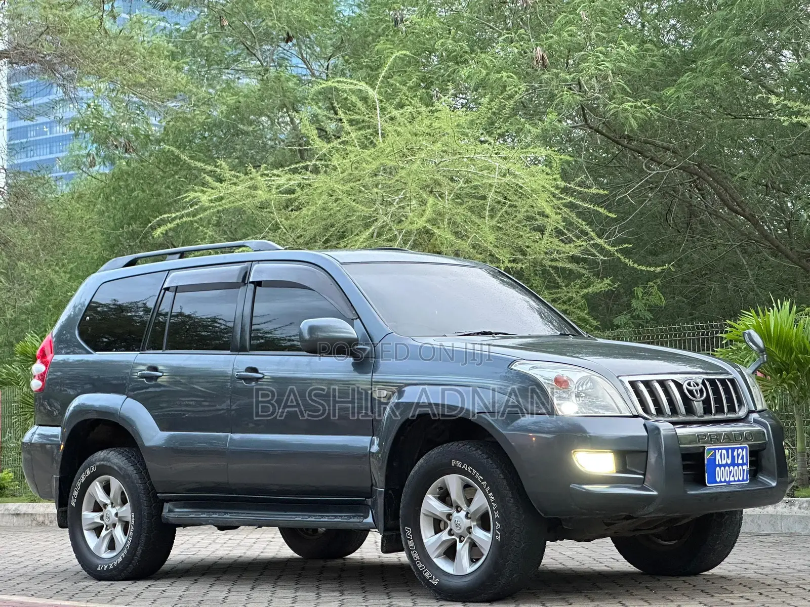 Toyota Land Cruiser Prado 3.0 D-4D 5dr 2006 Gray