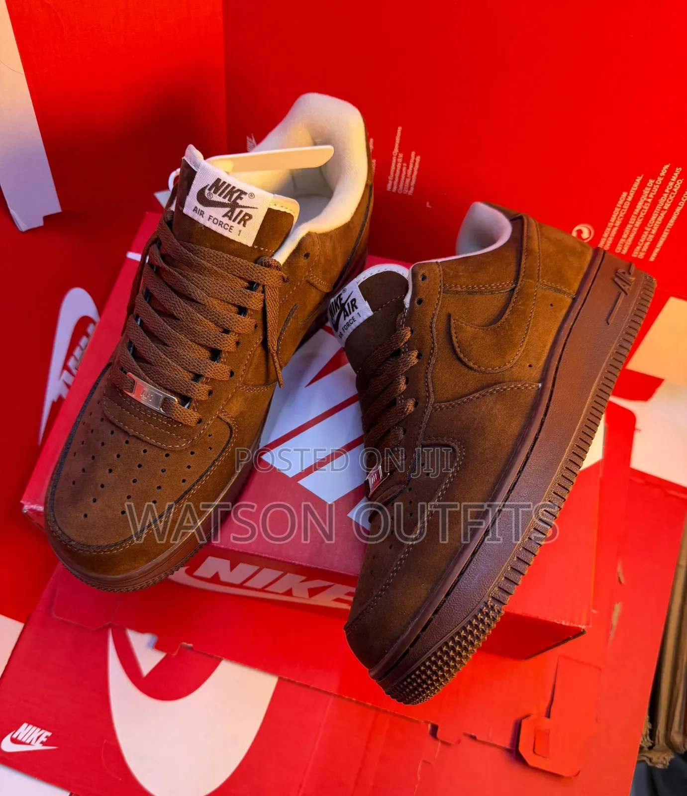 Men's Leather Shoes 2 Rare Colours Nike Airforce 1 Brand New