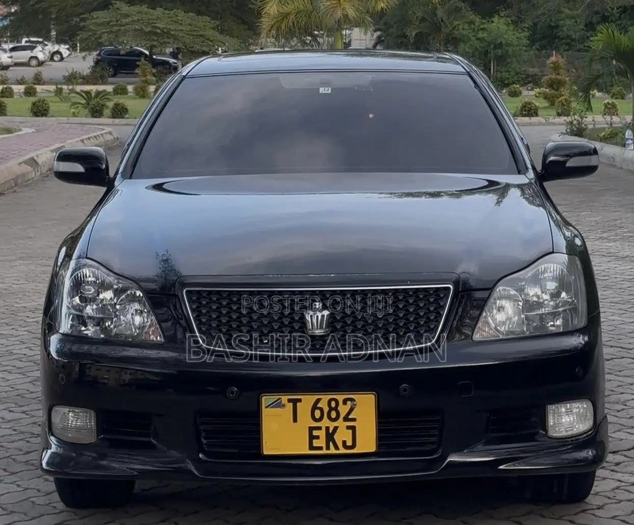 Toyota Crown 2006 Matt Black