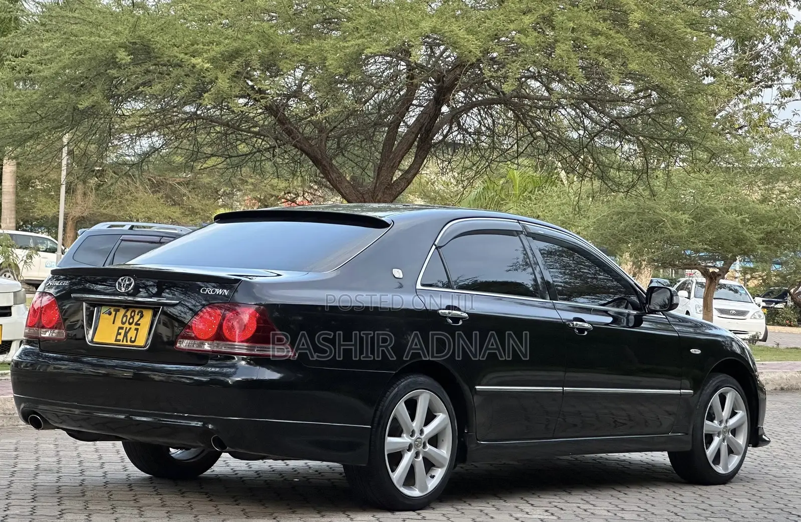 Toyota Crown 2006 Matt Black