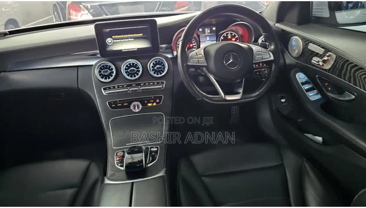 Mercedes-Benz C200 2015 Pearl