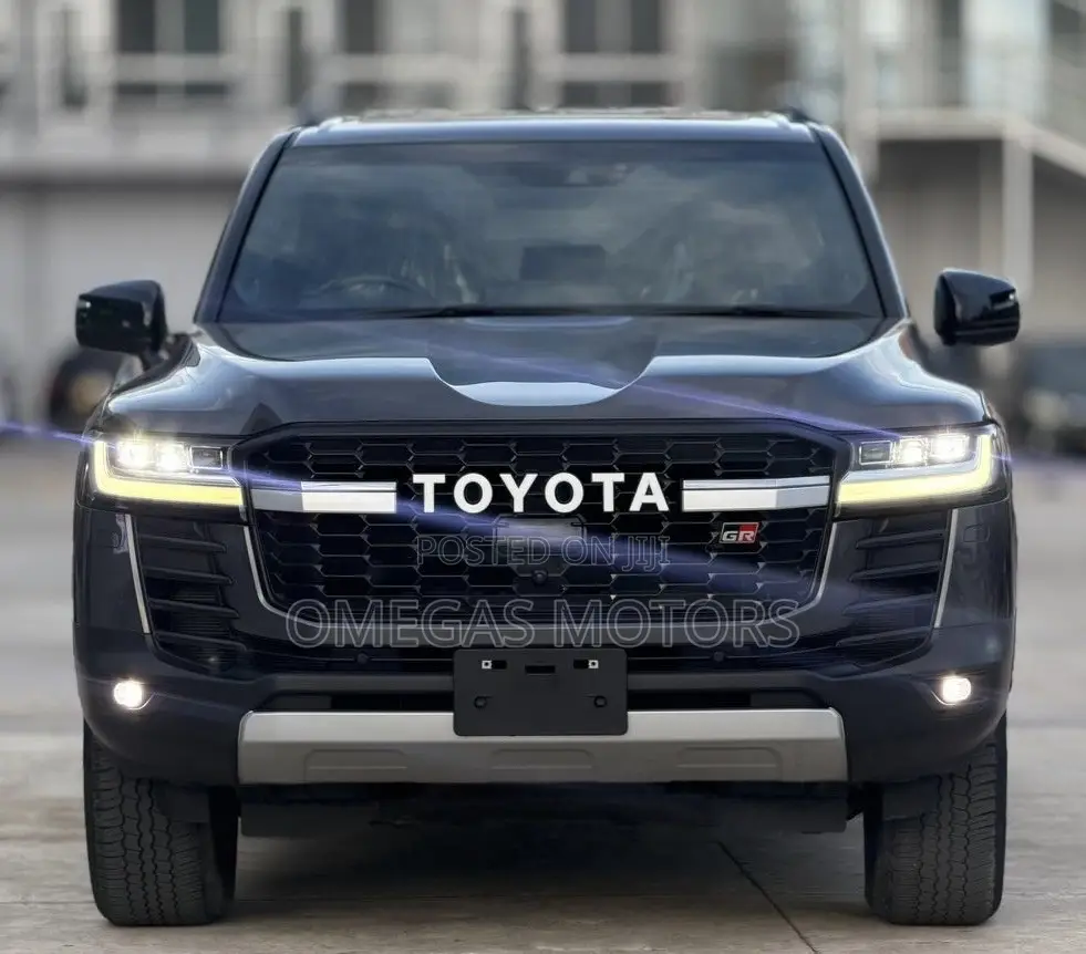 Toyota Land Cruiser 2024 Black