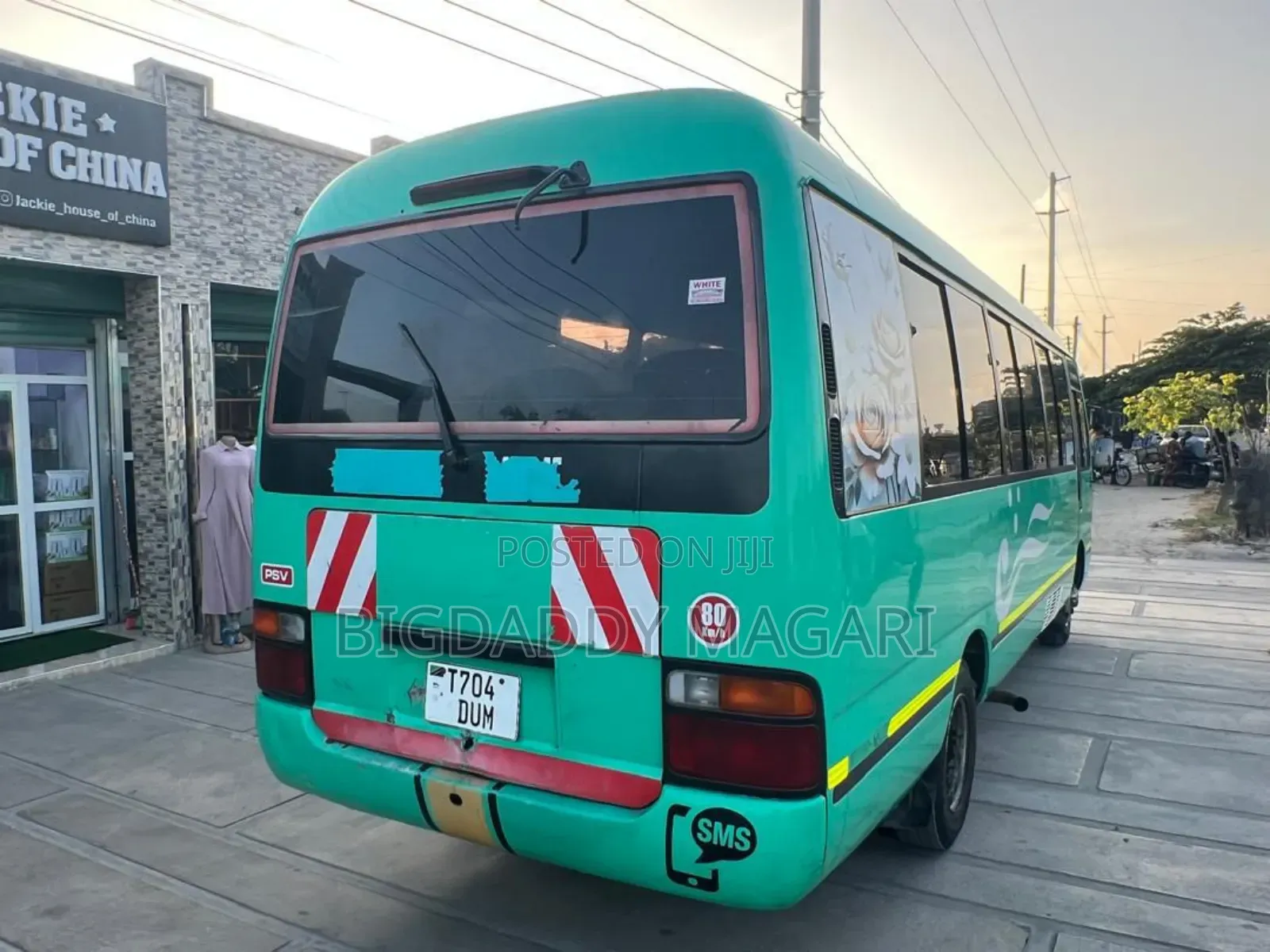 Toyota Coaster 2000 Green