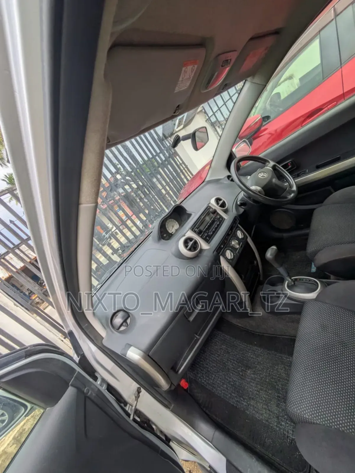 Toyota IST 2005 Silver