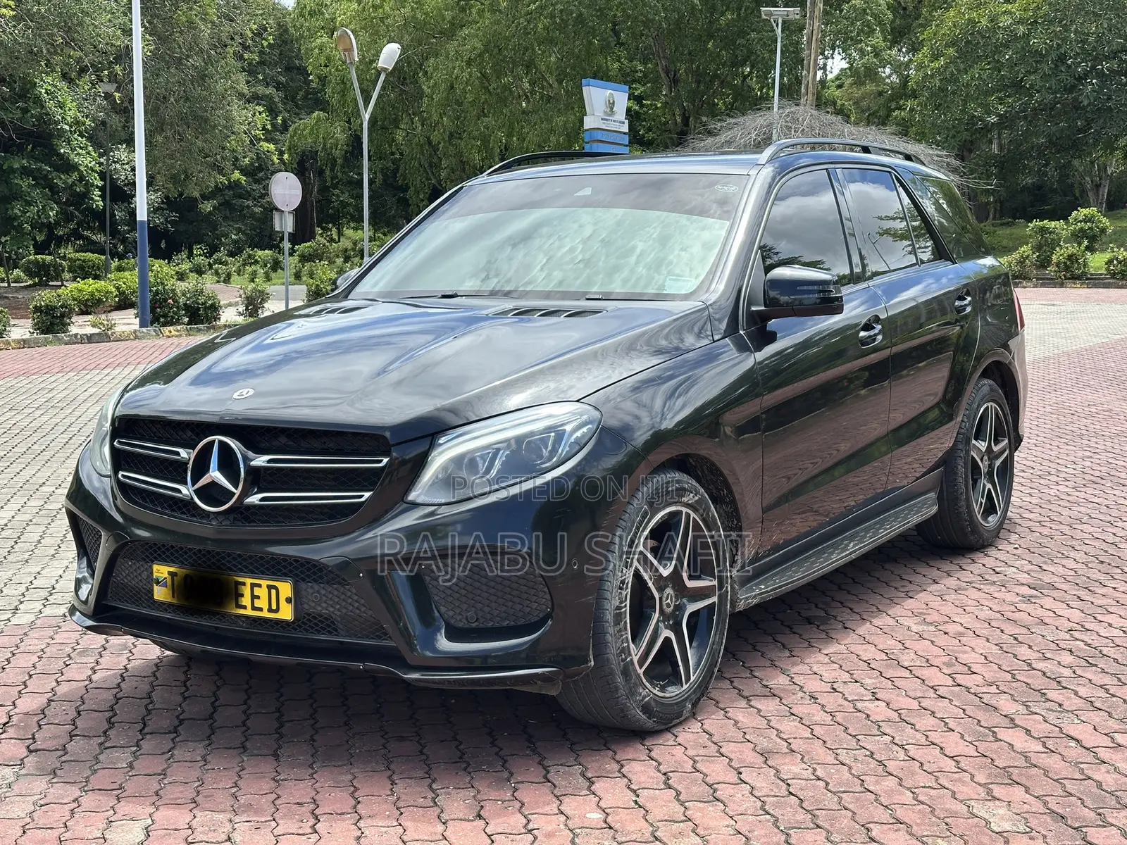 Mercedes-Benz GLE-Class GLE 350d 4MATIC 2017 Black