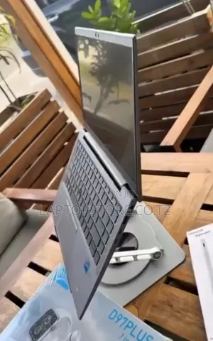 Laptop HP ZBook Firefly 14 G7 16GB Intel Core i7 SSD 256GB