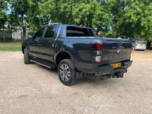Ford Ranger Wildtrak 2021 Gray