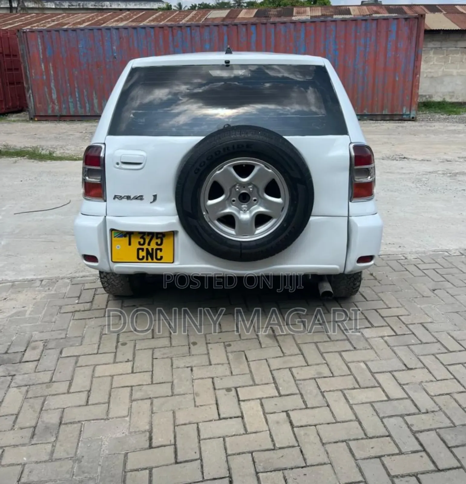 Toyota RAV4 2004 White