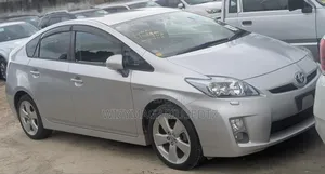 Toyota Prius 2011 Silver