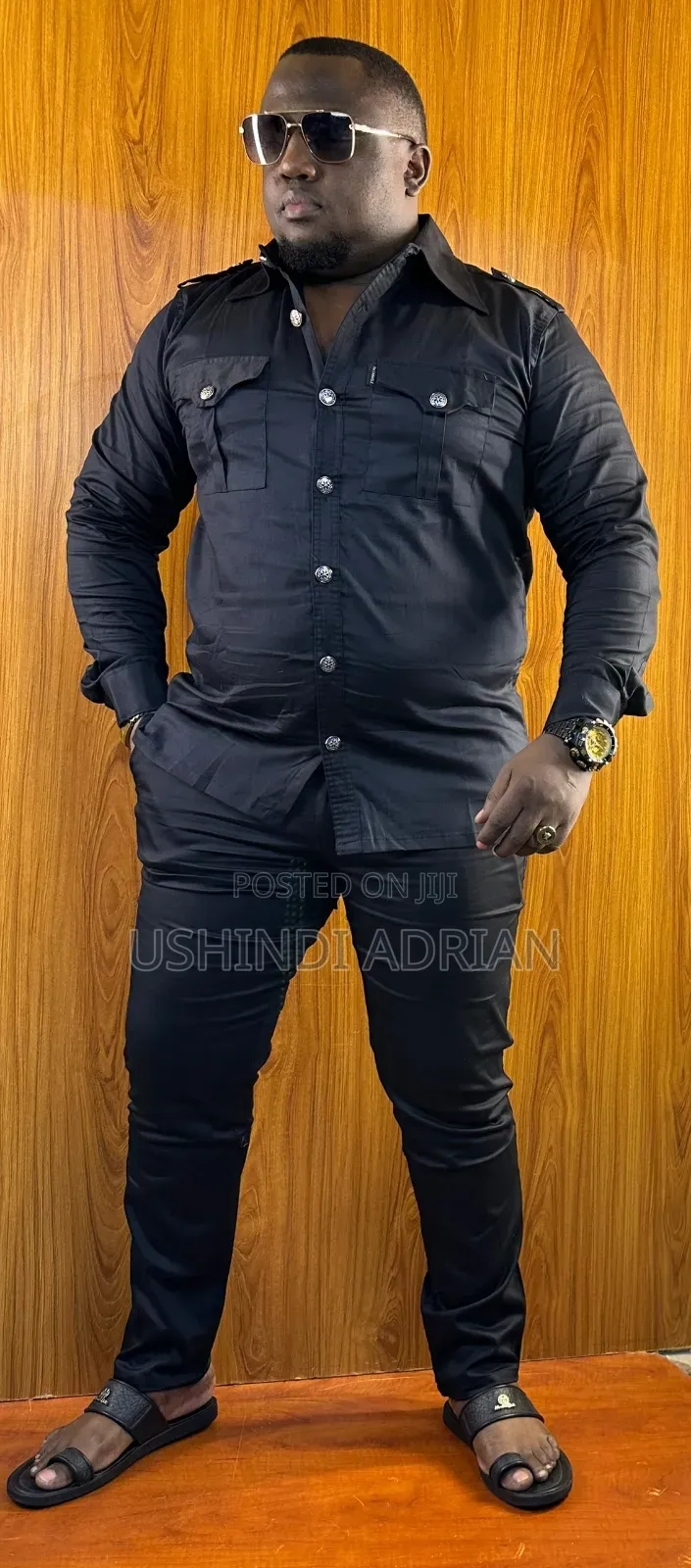 Men’S Two Piece OutfitBei: 140,000/-