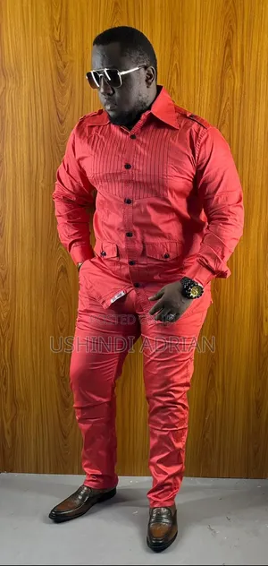 Men’S Two Piece OutfitBei: 140,000/-