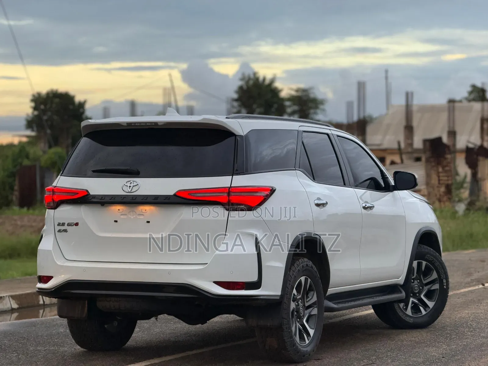 Toyota Fortuner 2025 White