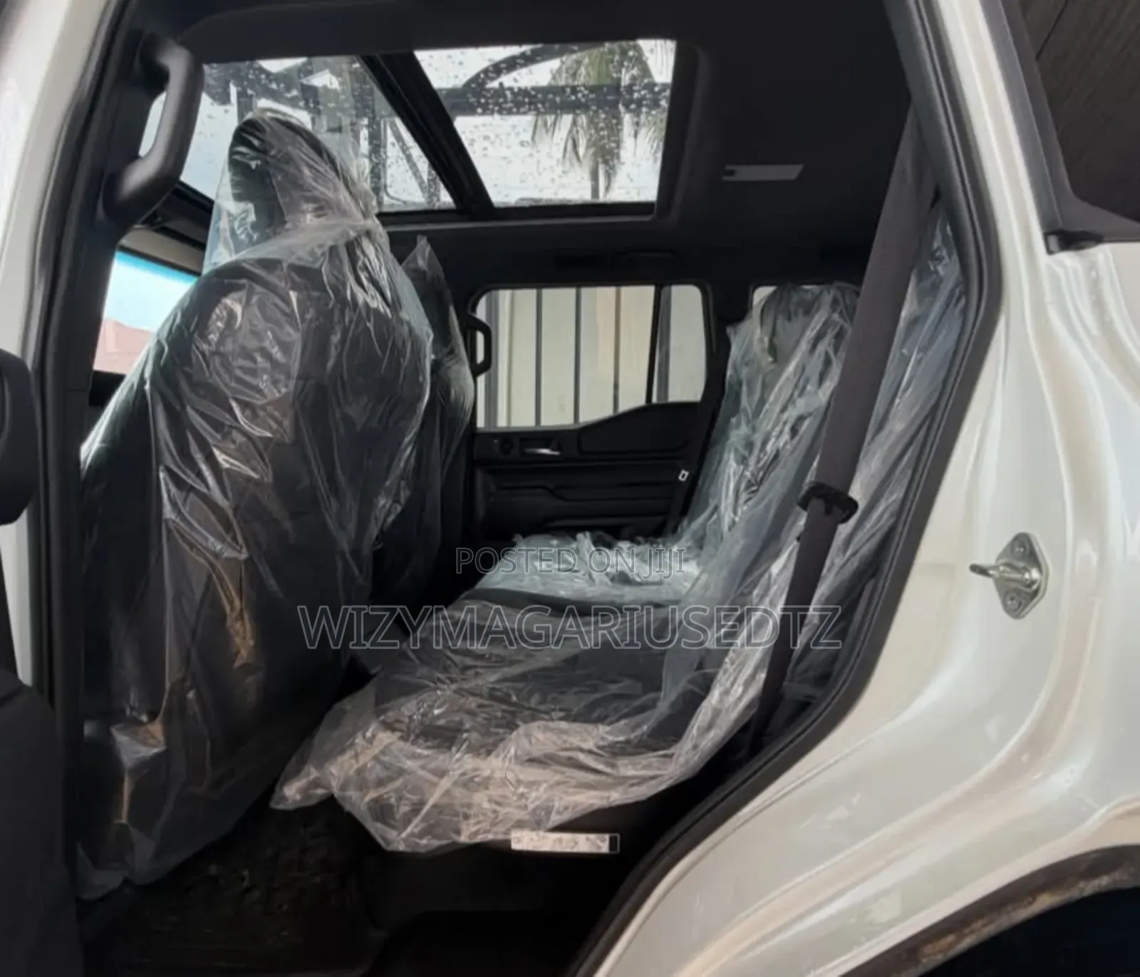 Toyota Land Cruiser Prado 2.8 2024 White
