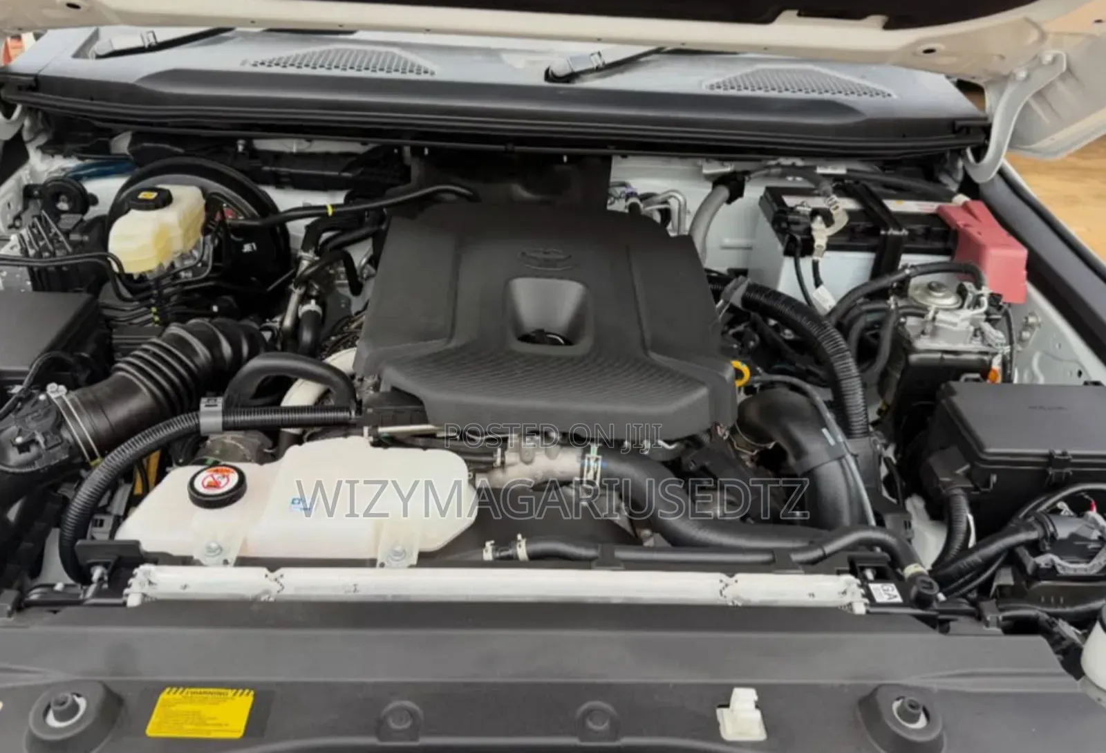 Toyota Land Cruiser Prado 2.8 2024 White