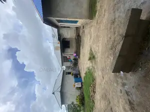 5bdrm House in Mbutu, Kigamboni for sale