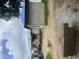 5bdrm House in Mbutu, Kigamboni for sale