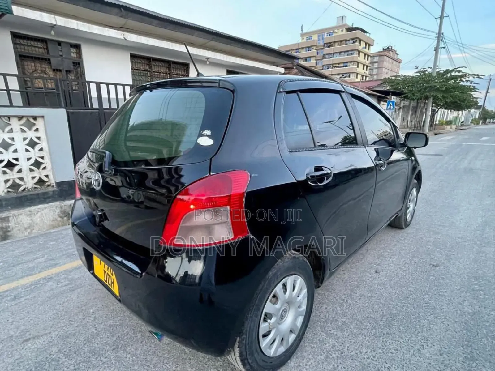 Toyota Vitz 2007 Black
