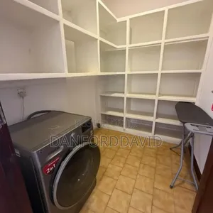 Furnished 4bdrm Villa in Kahwa Real Estate, Masaki for rent