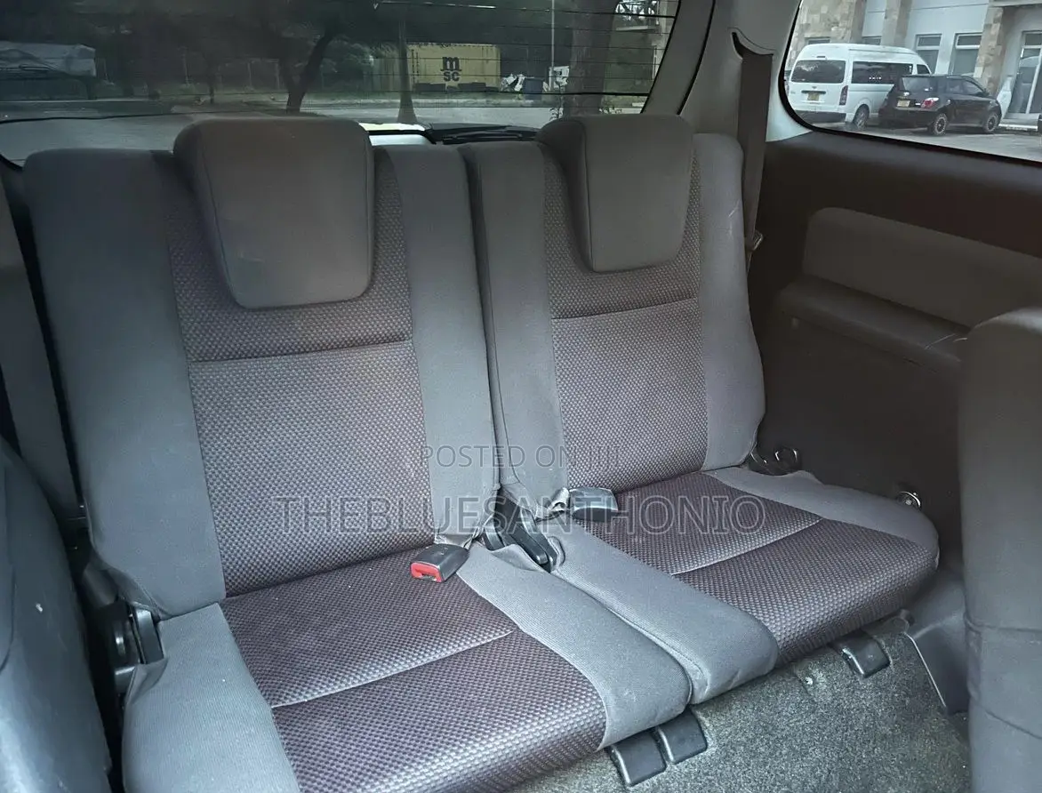 Toyota Wish 2006 Gray