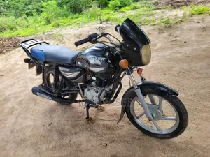 Bajaj Boxer 125 2026 Black