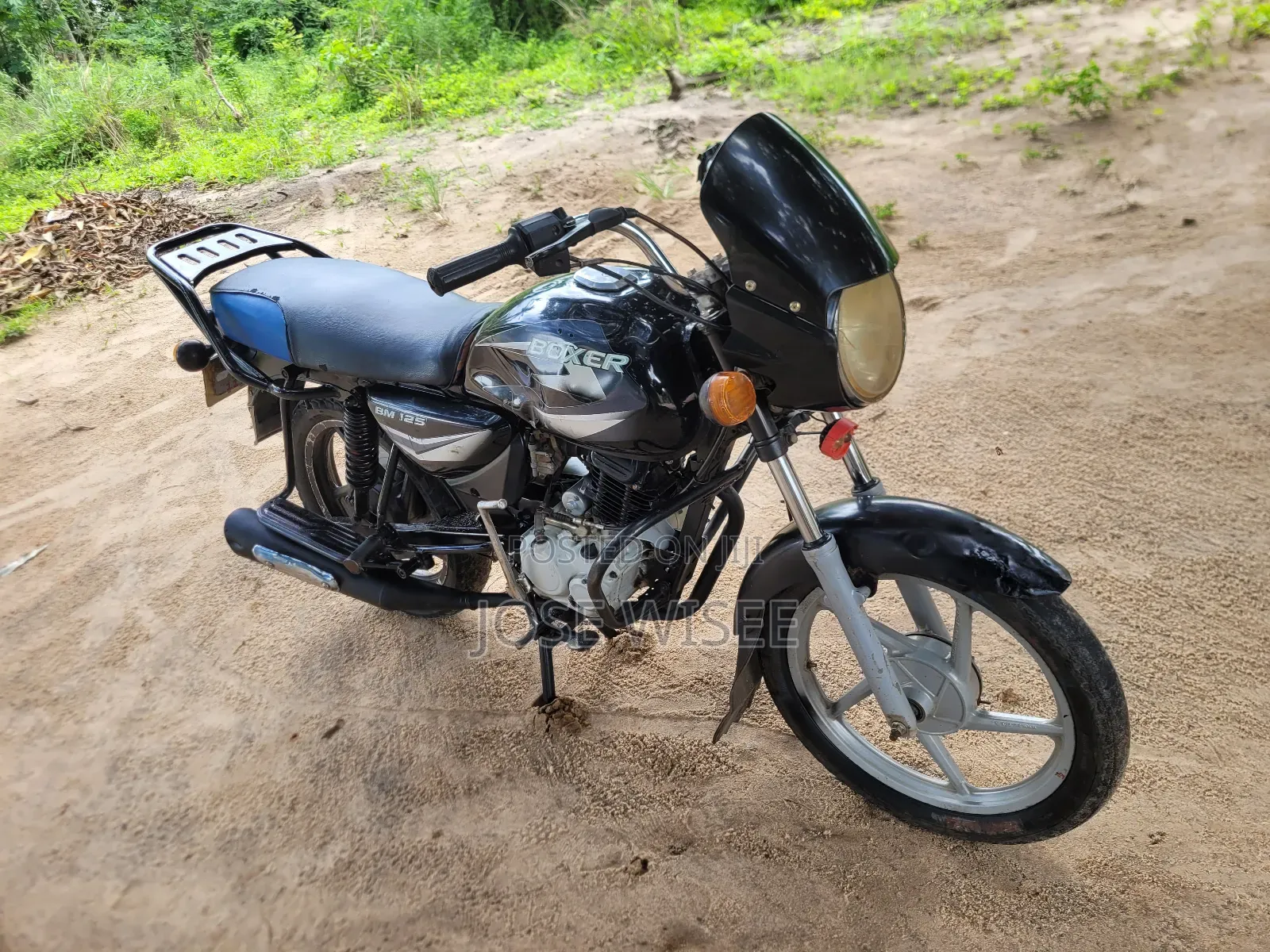 Bajaj Boxer 125 2026 Black