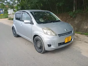 Toyota Passo 1.3 FWD 2006 Silver