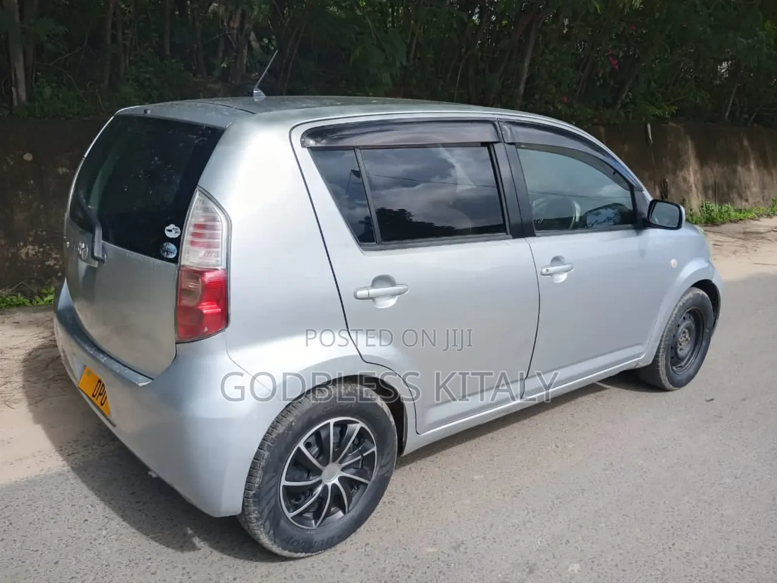 Toyota Passo 1.3 FWD 2006 Silver