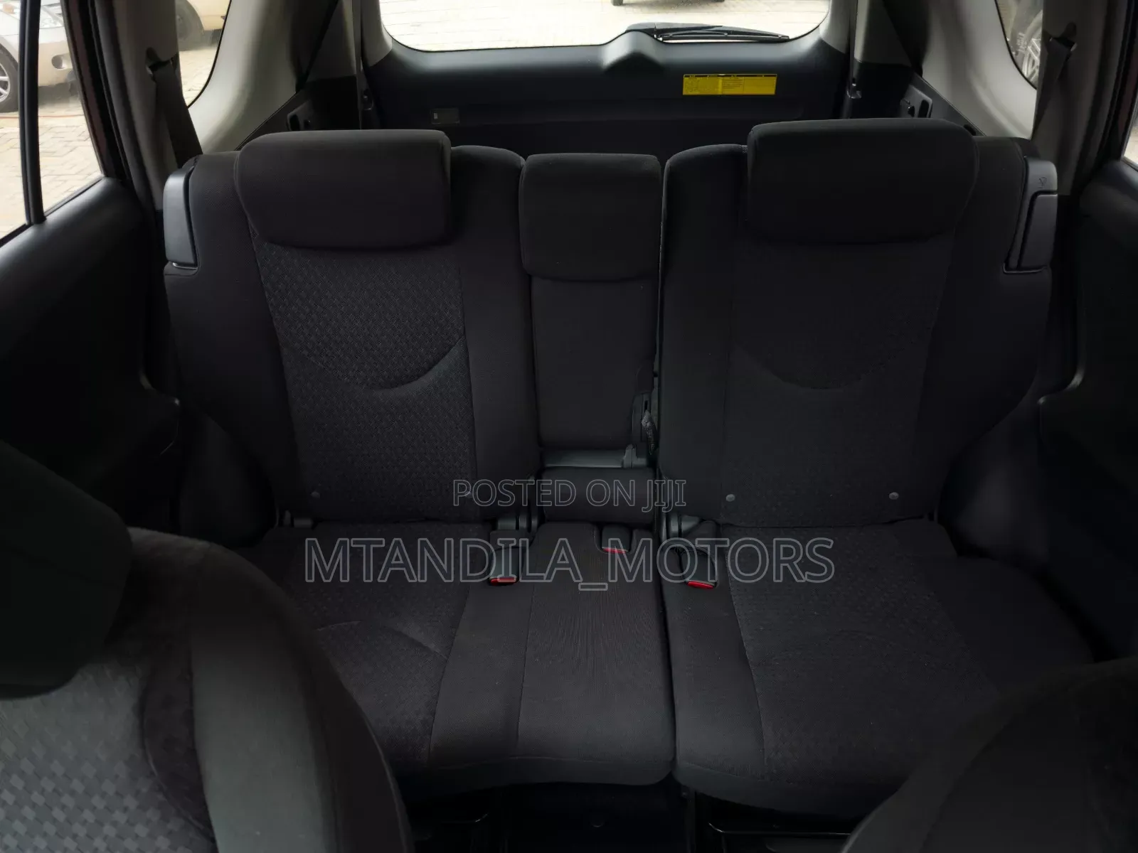 Toyota Vanguard 2012 Black