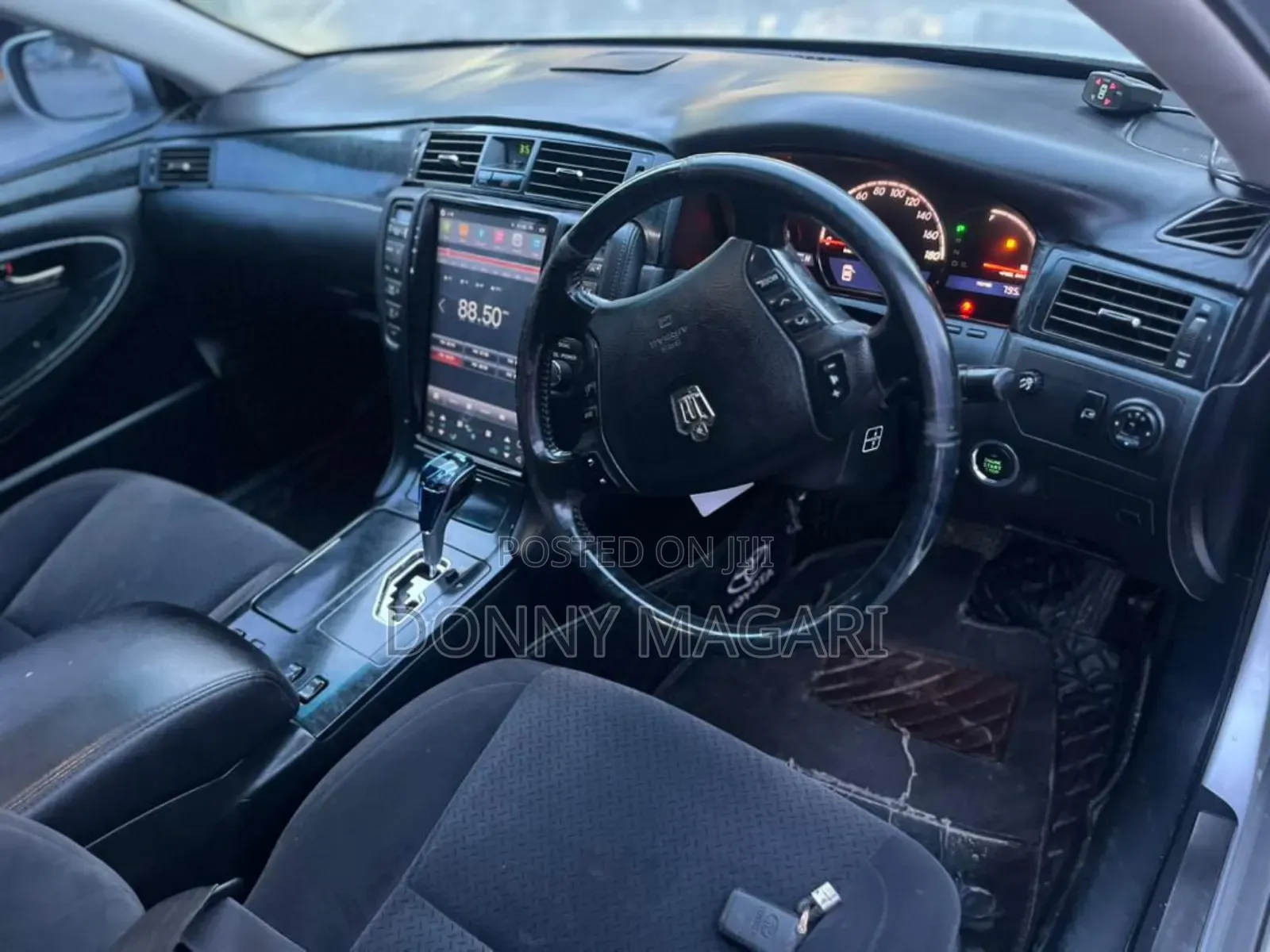 Toyota Crown 2006 Silver