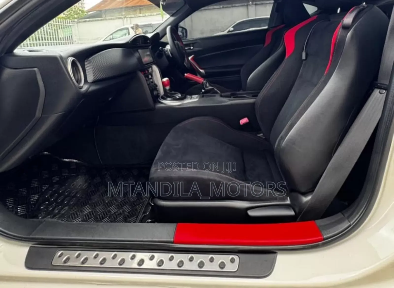 Toyota GT86 2015 White