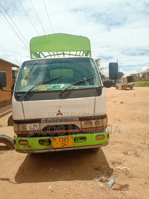 Canter Tani 2.5 Engine 34
