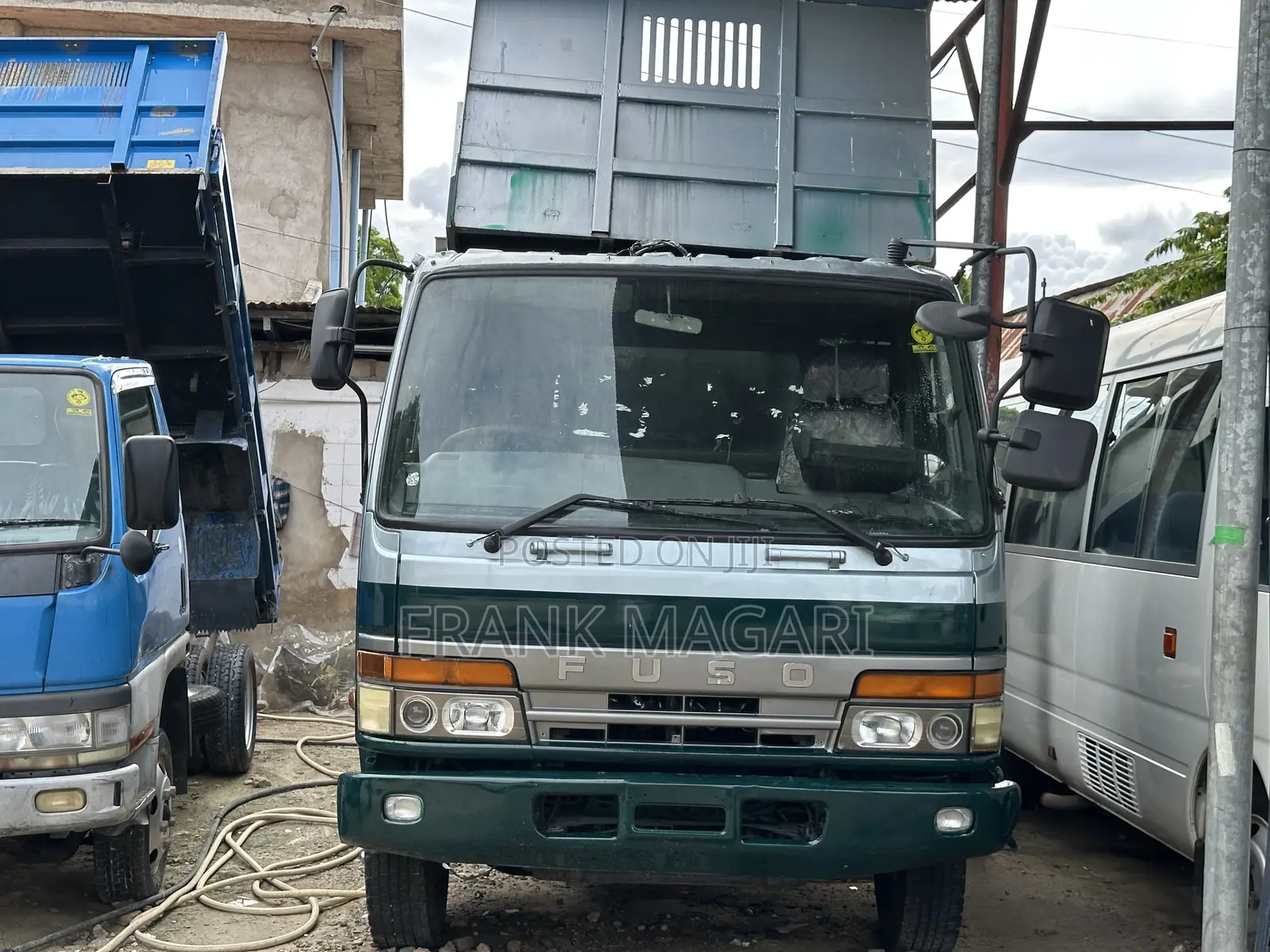 Fuso Tipper