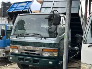 Fuso Tipper