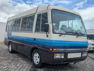 Mitsubishi Fuso Rosa 1998