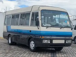 Mitsubishi Fuso Rosa 1998