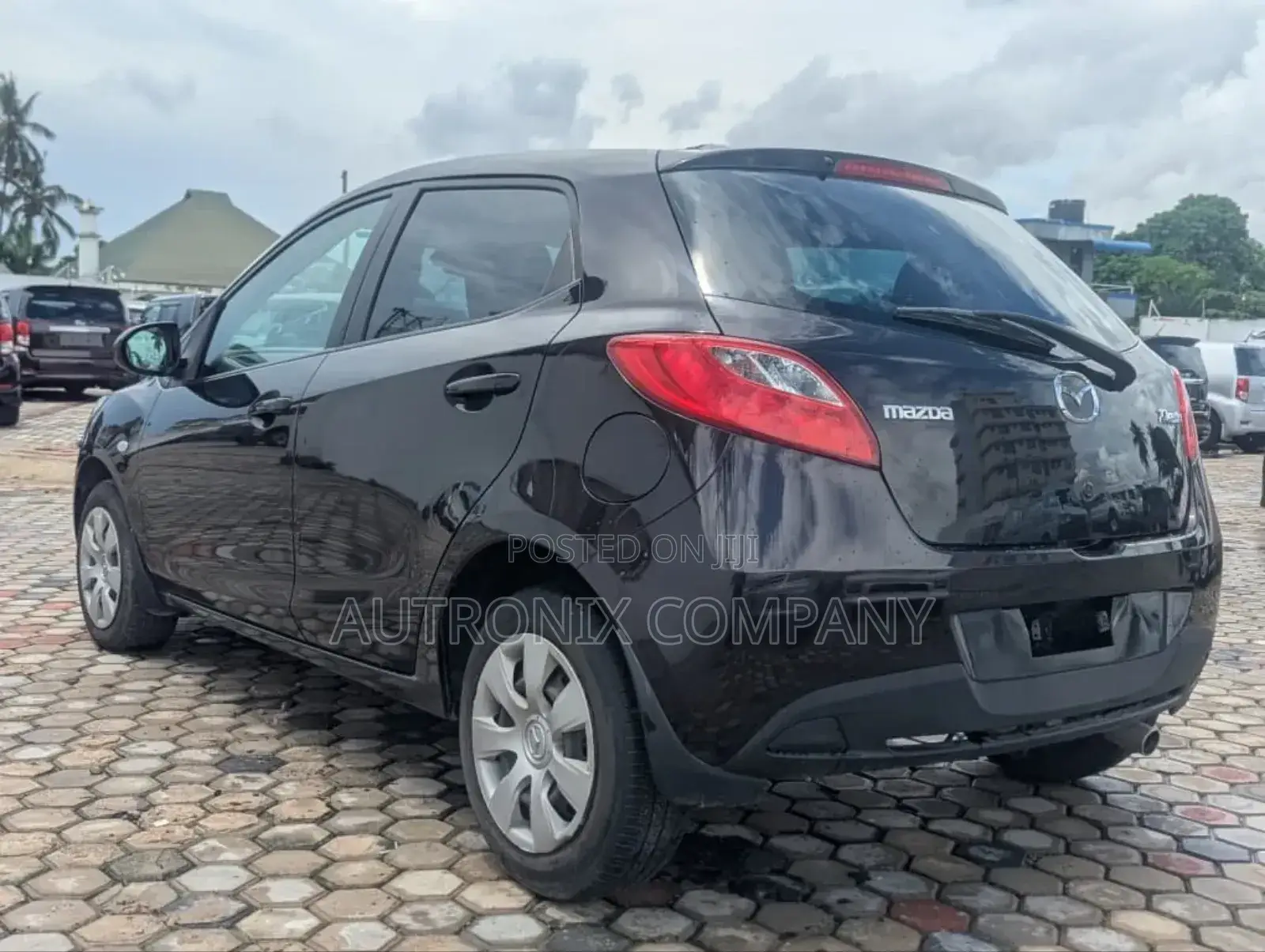 Mazda Demio 2010 Black