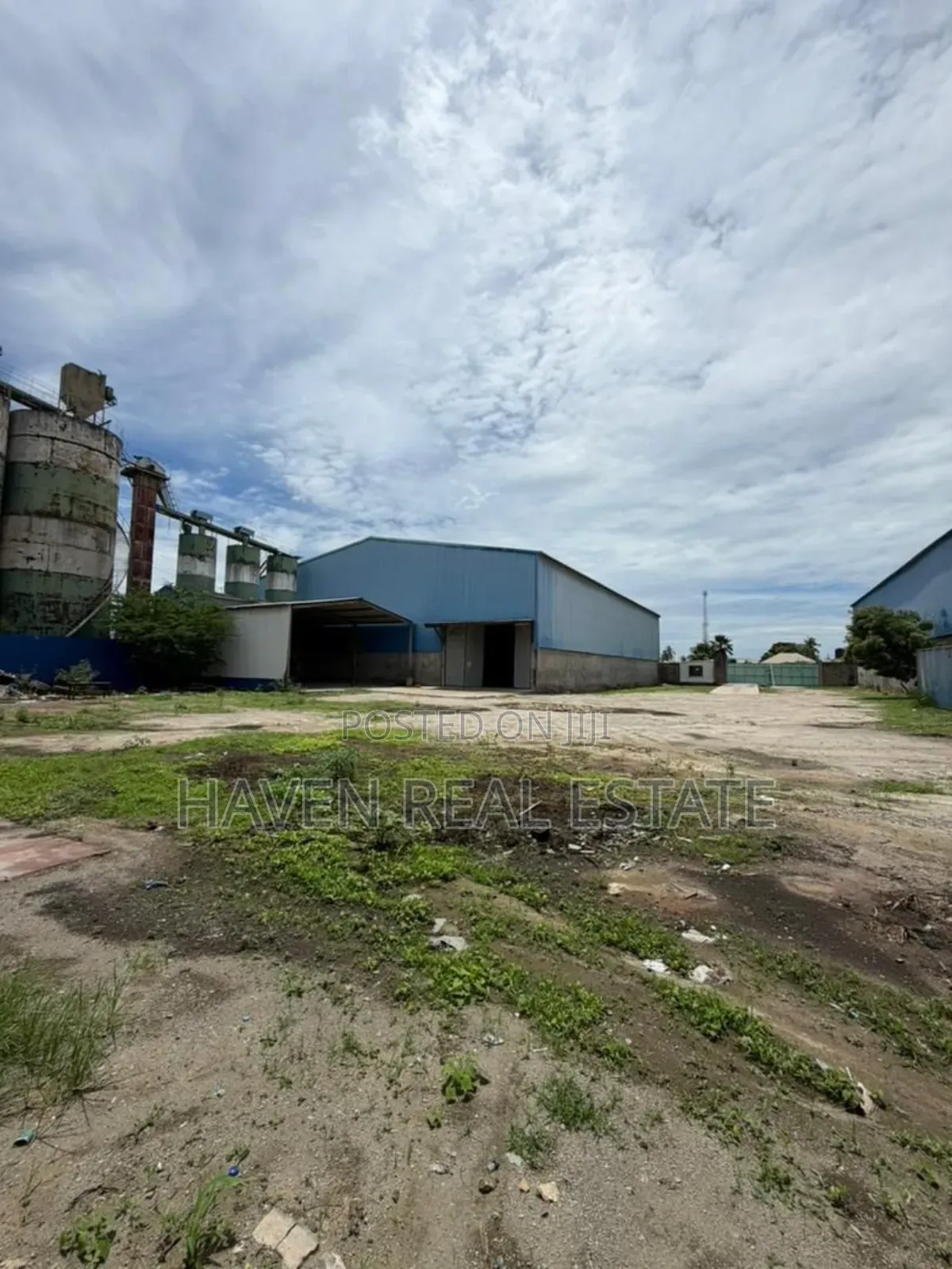 2godowns for Sale at Mbagala Zakhem