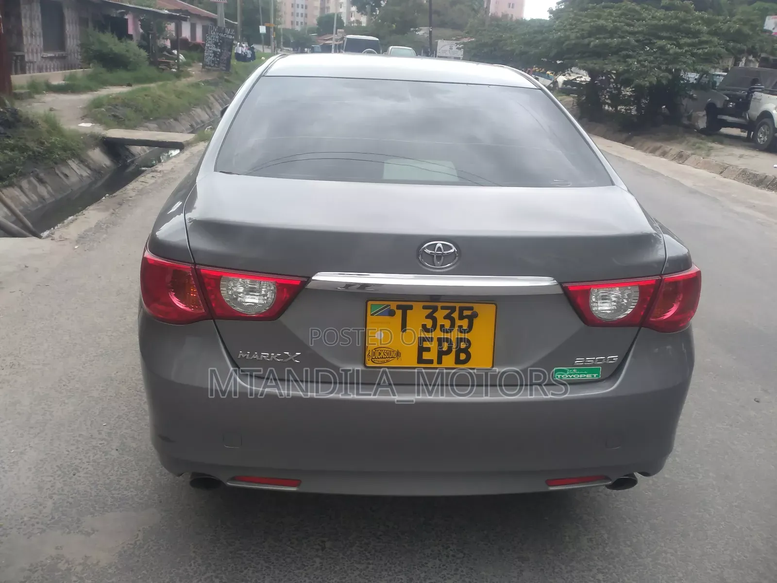Toyota Mark X 2.5 AWD 2010 Gray