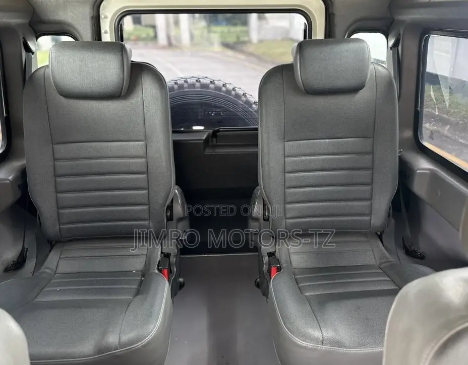Land Rover Defender 2015 White