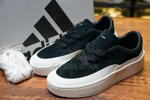 Quality Sneakers Availabe Karibuni Sanaa
