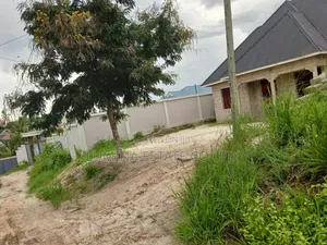 Viwanja Goba Milioni 14mil